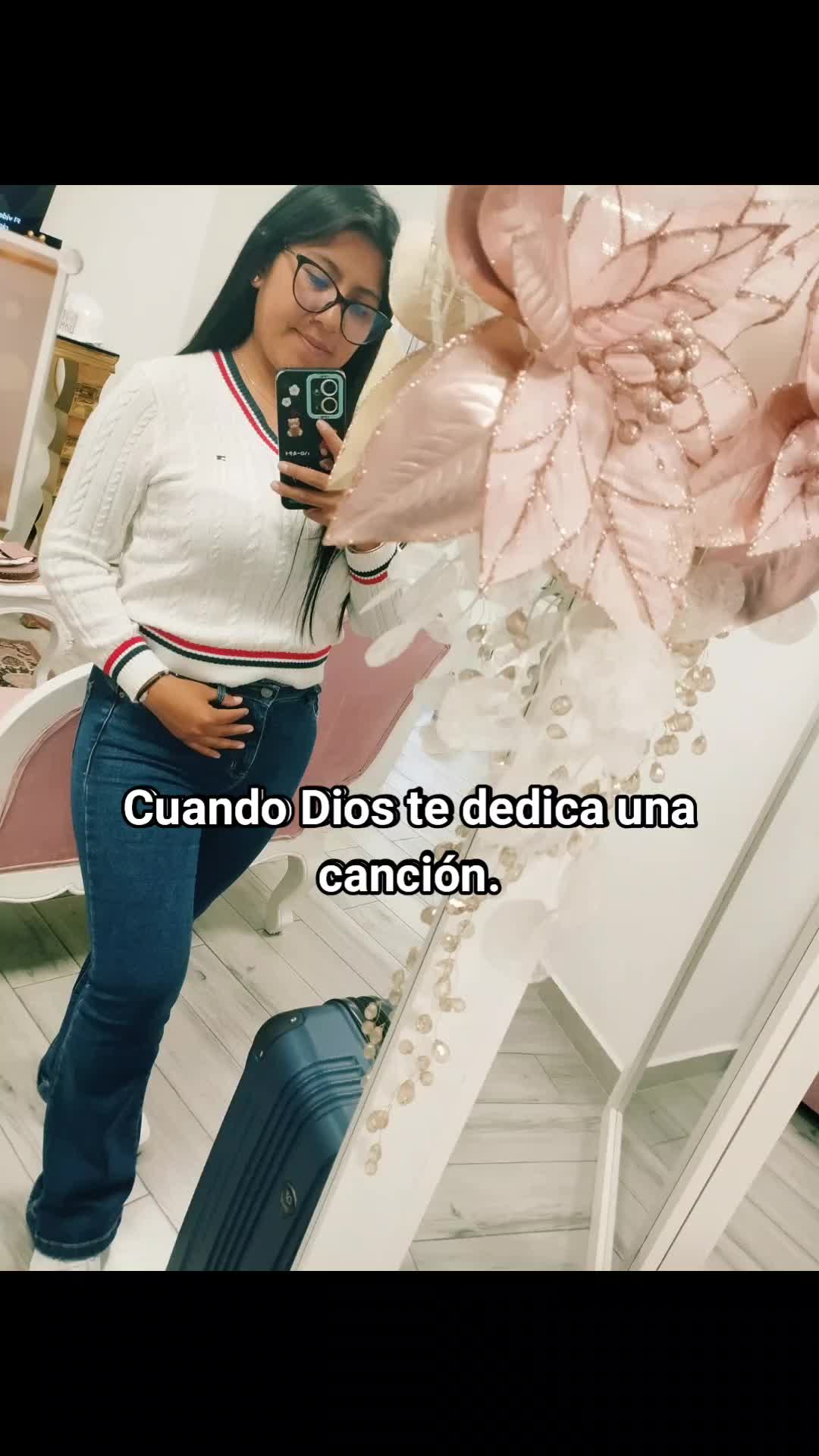 @Angie Quispe