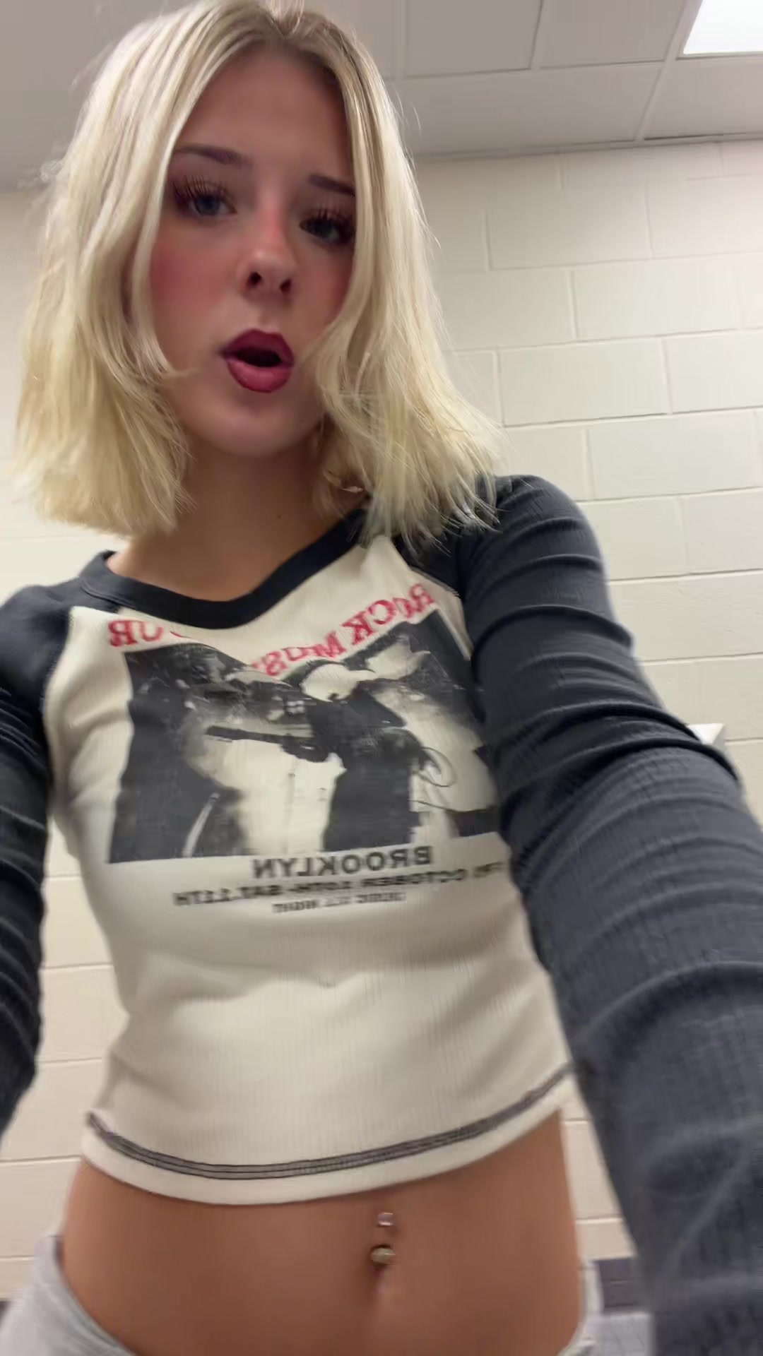 @savconway_