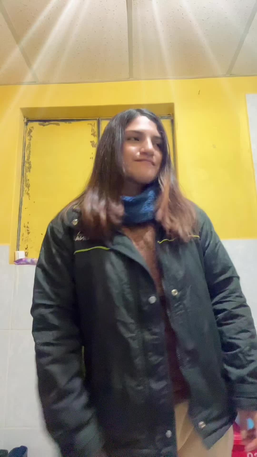 @Naysha Sujey