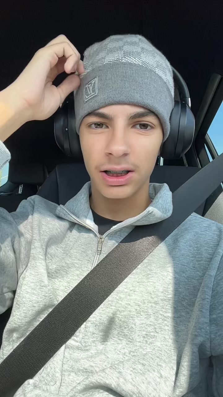@drenchedindesigner