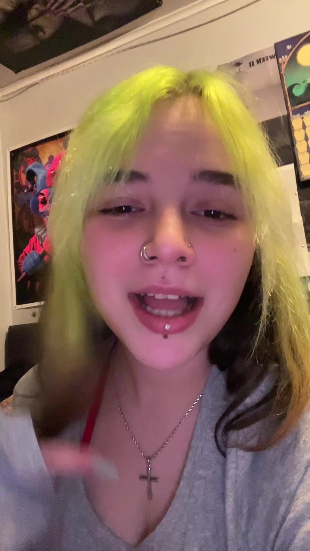 @️