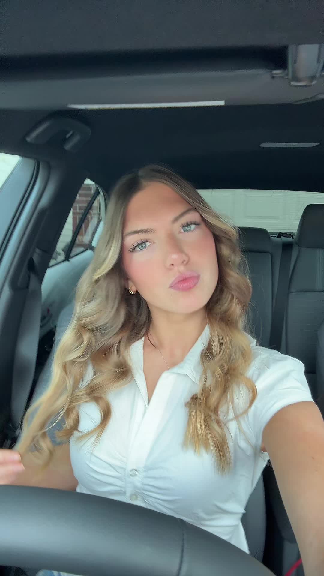 @nicoleeeee959