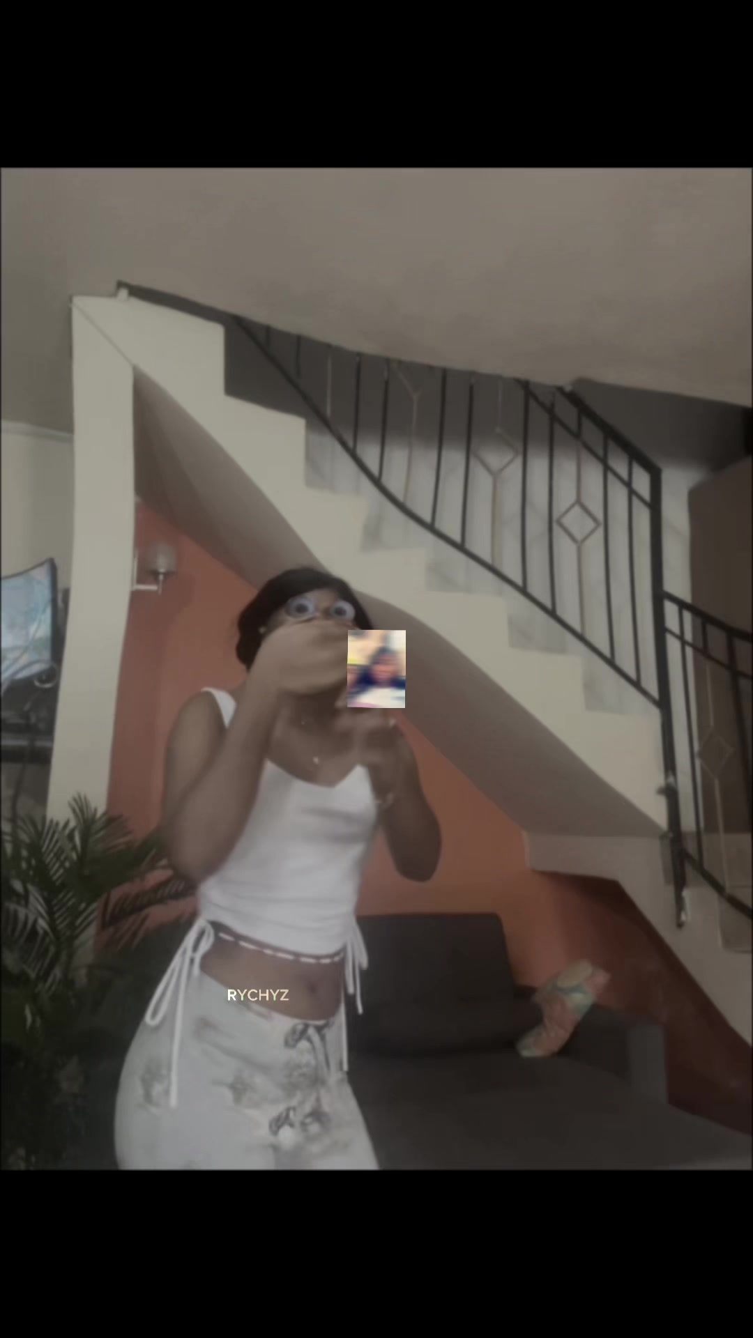 @ᴅᴇʟɪ19✘