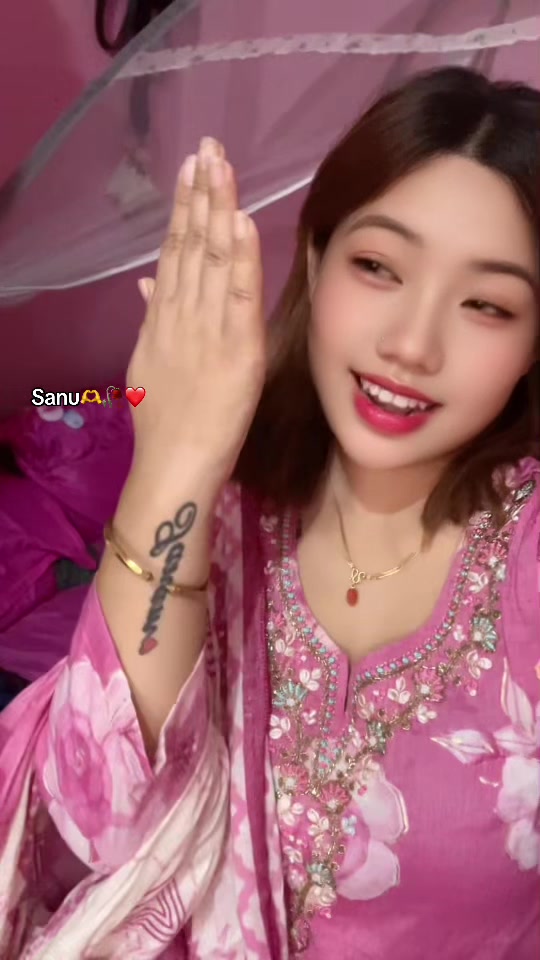 @Sanu….🕊️