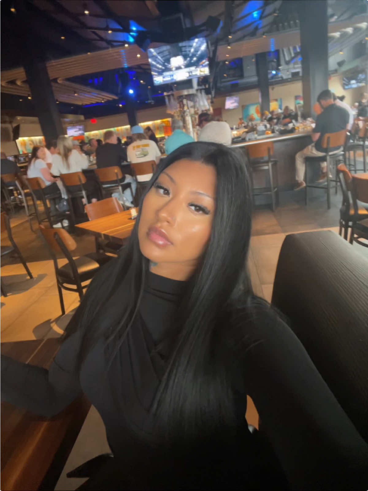 @LE$🦋