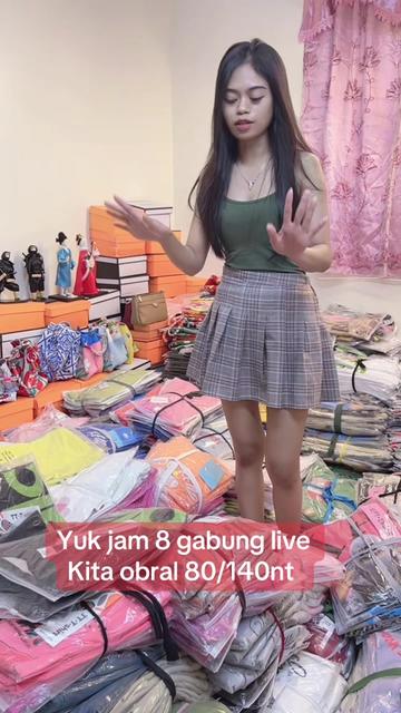 @Cece pink house