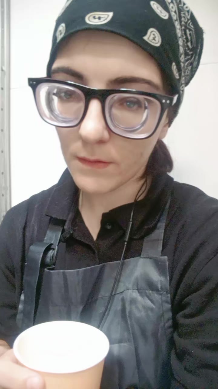 @поли
