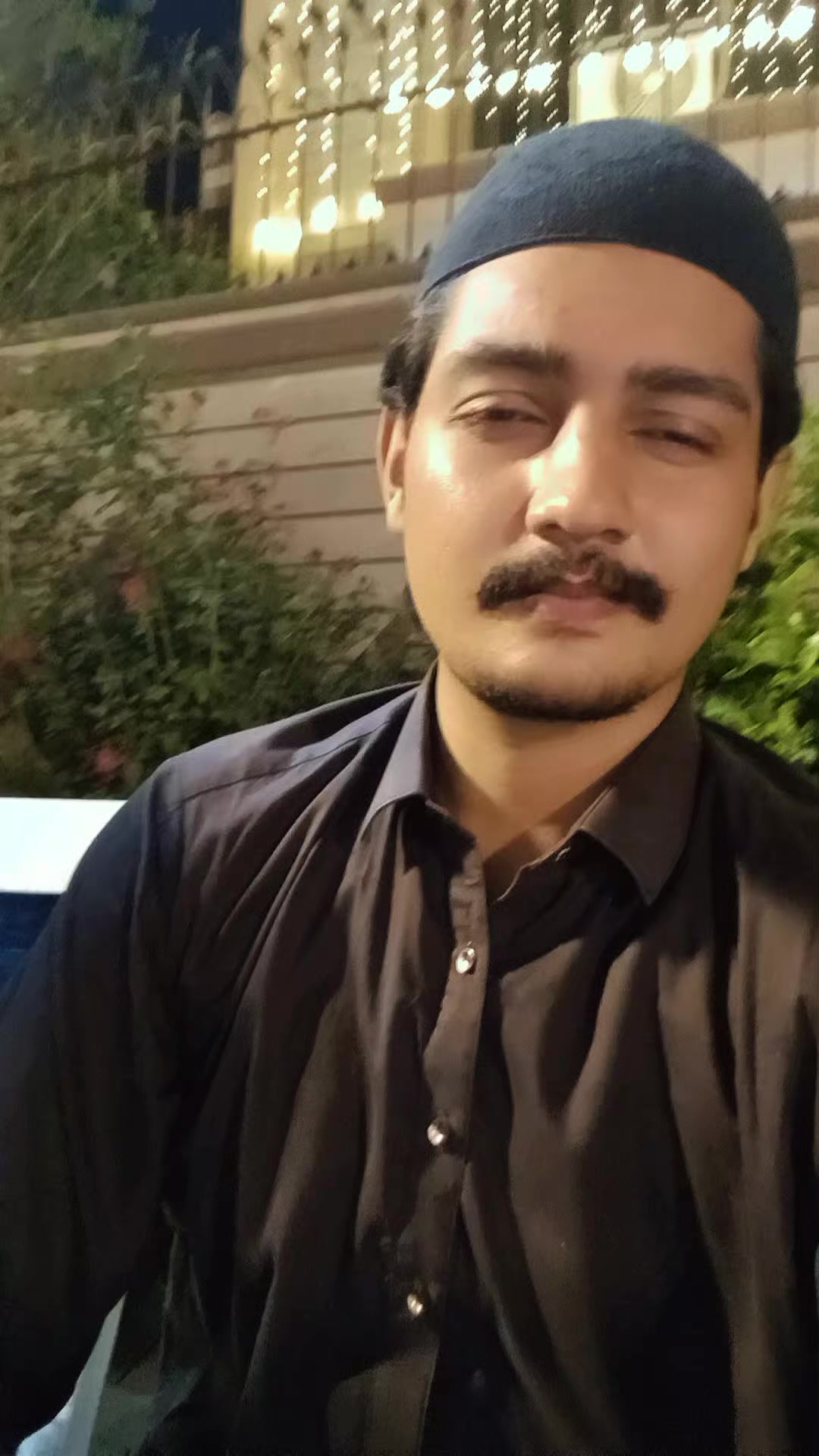 @Listen Zeeshan 🎙️
