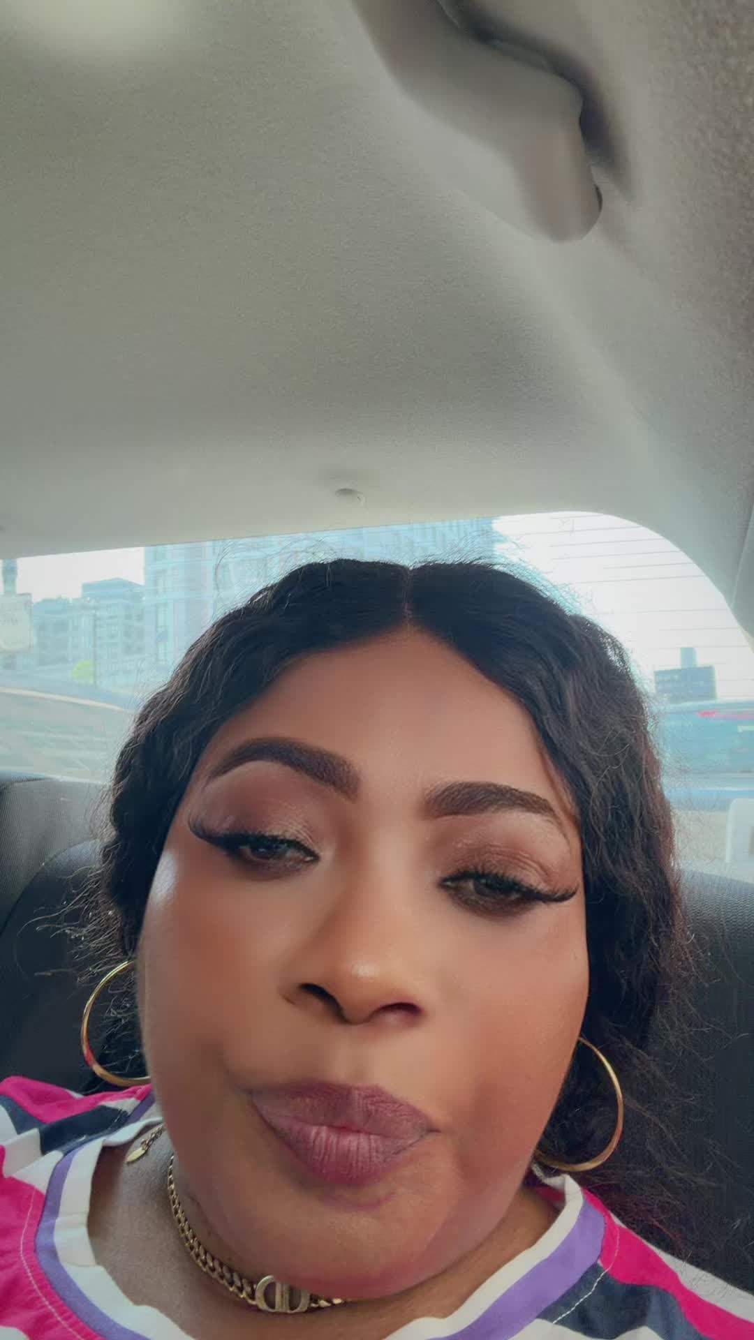 @Queen #Butterfily