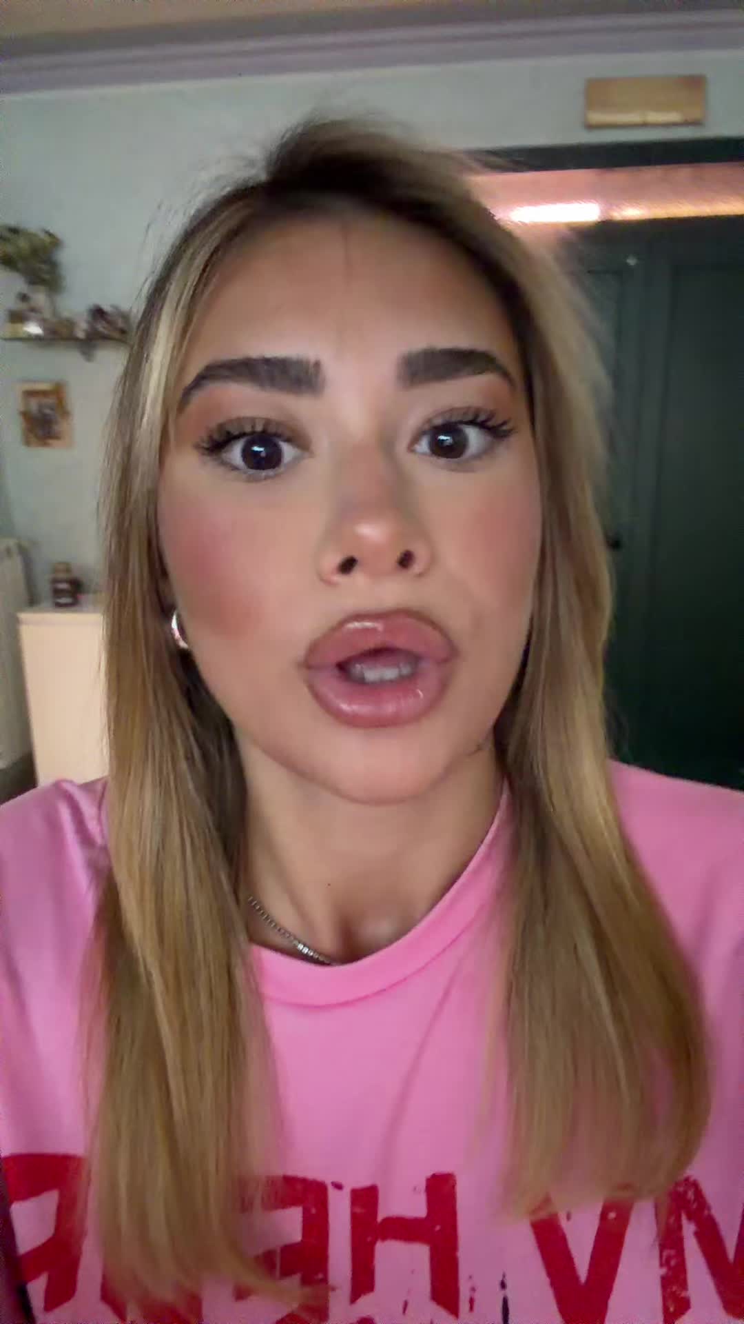 @asiaaapirro