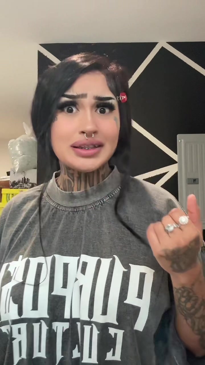 @chicanarosas13