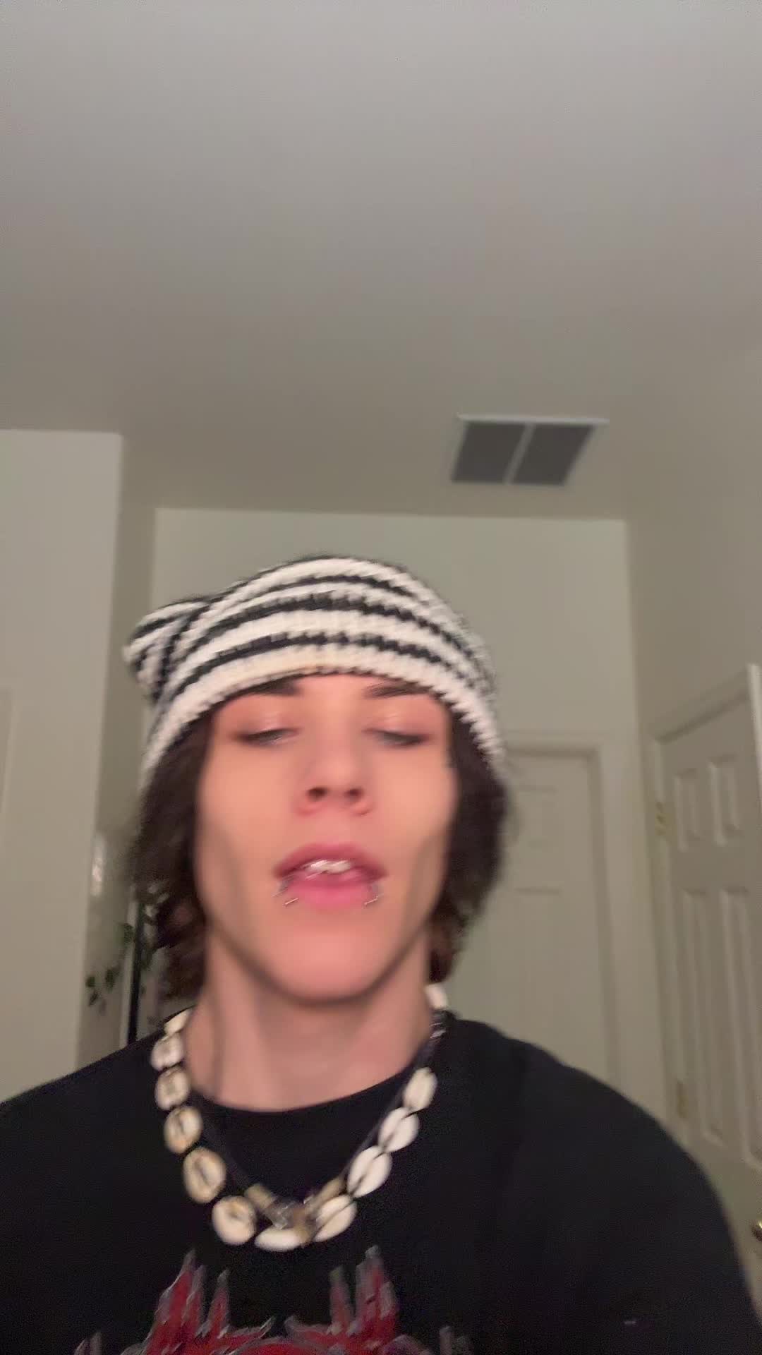 @KiddXayvion