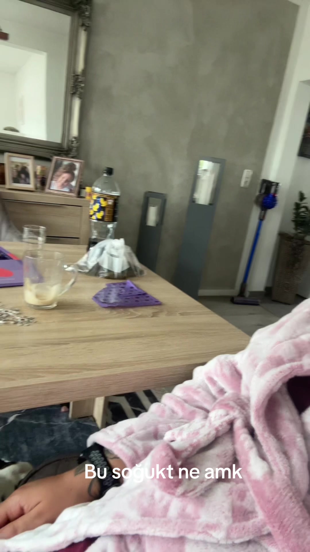 @Yeliz12