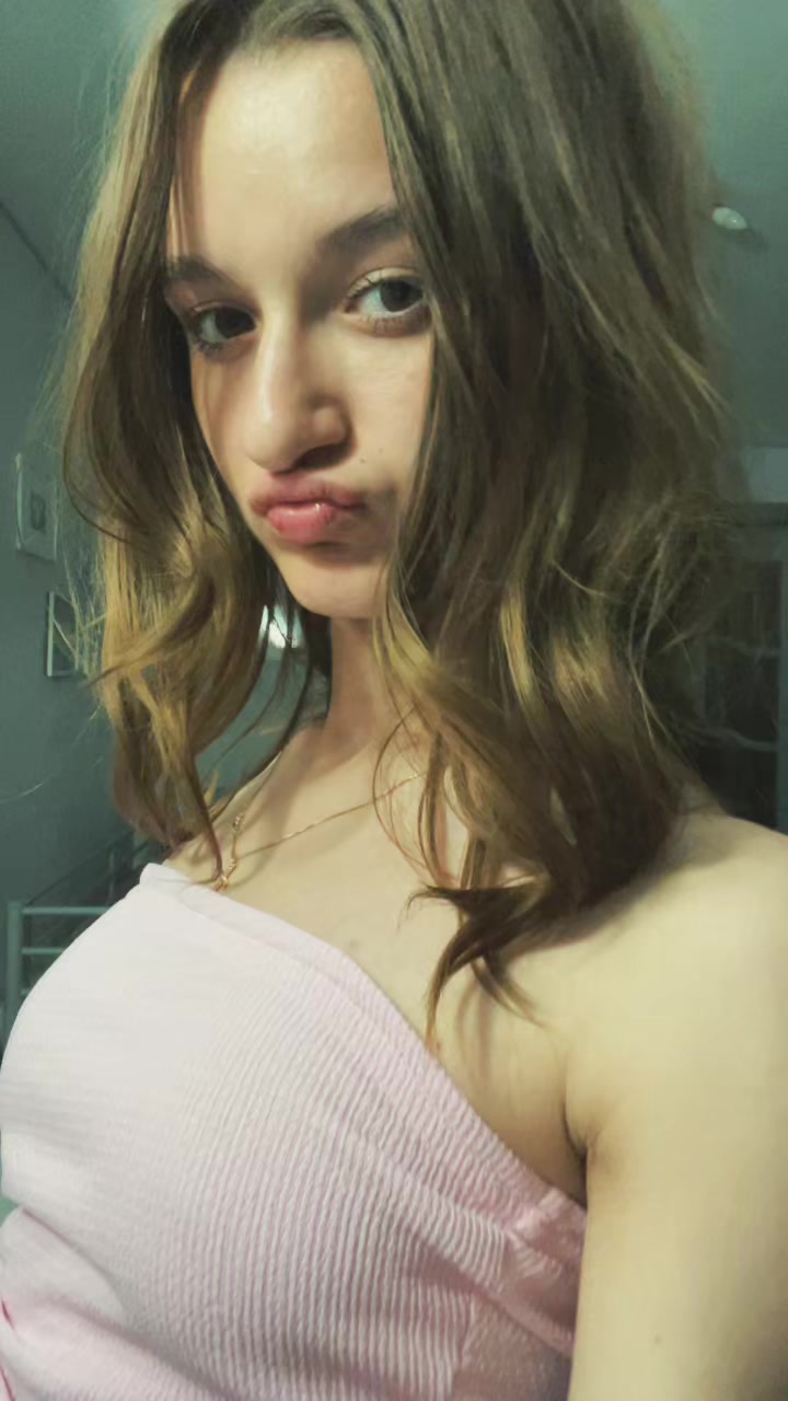 @mmarianazh