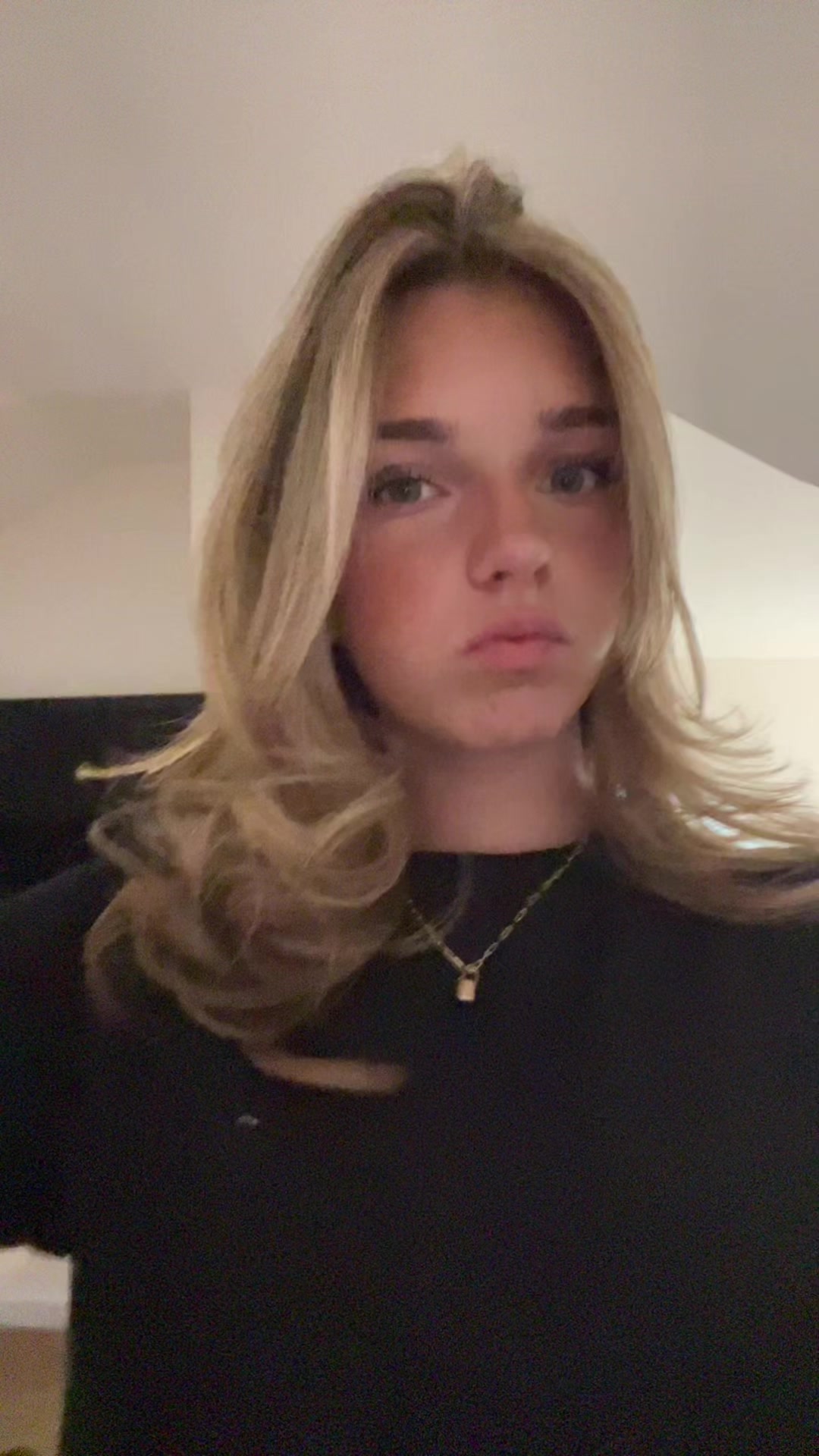 @loissrrx