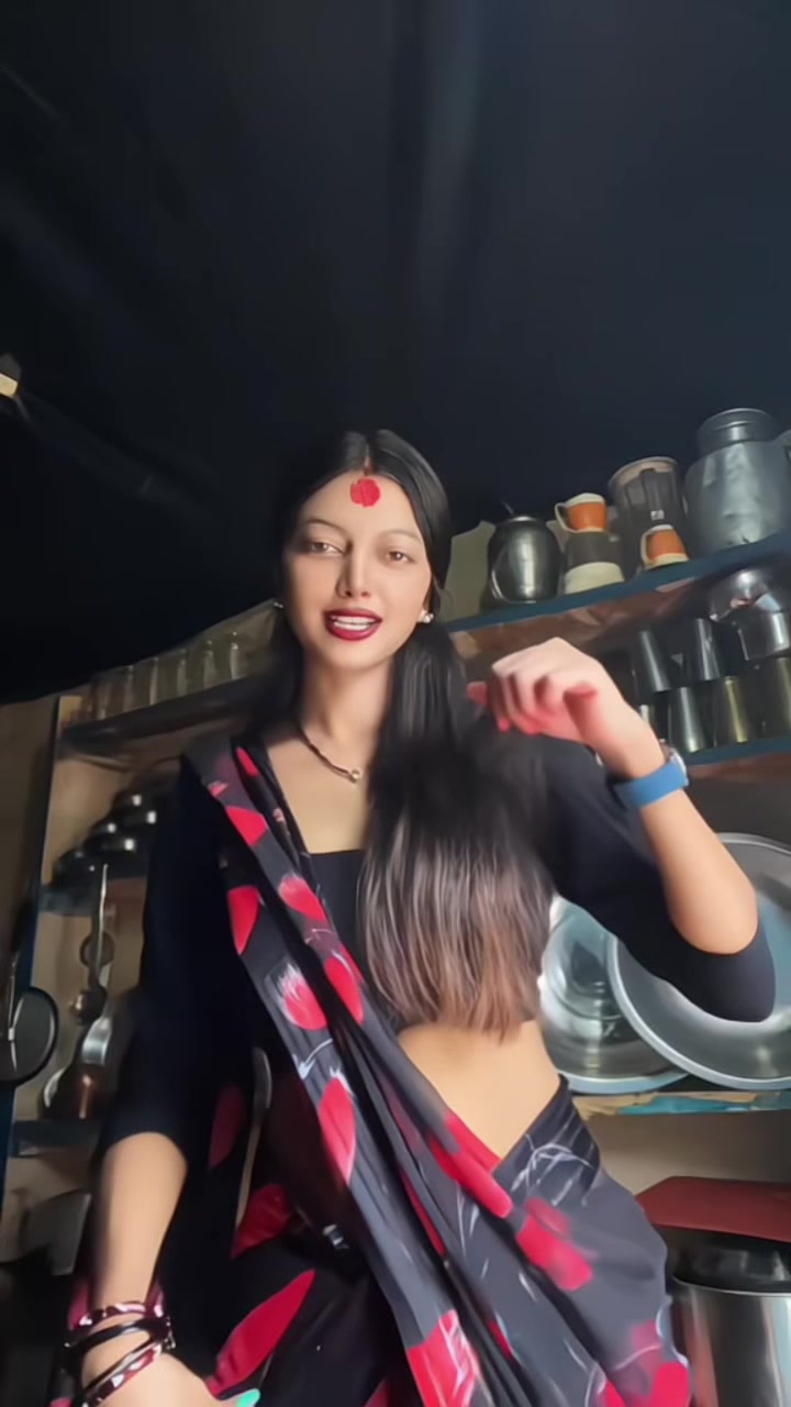@PRIYA (🫶)