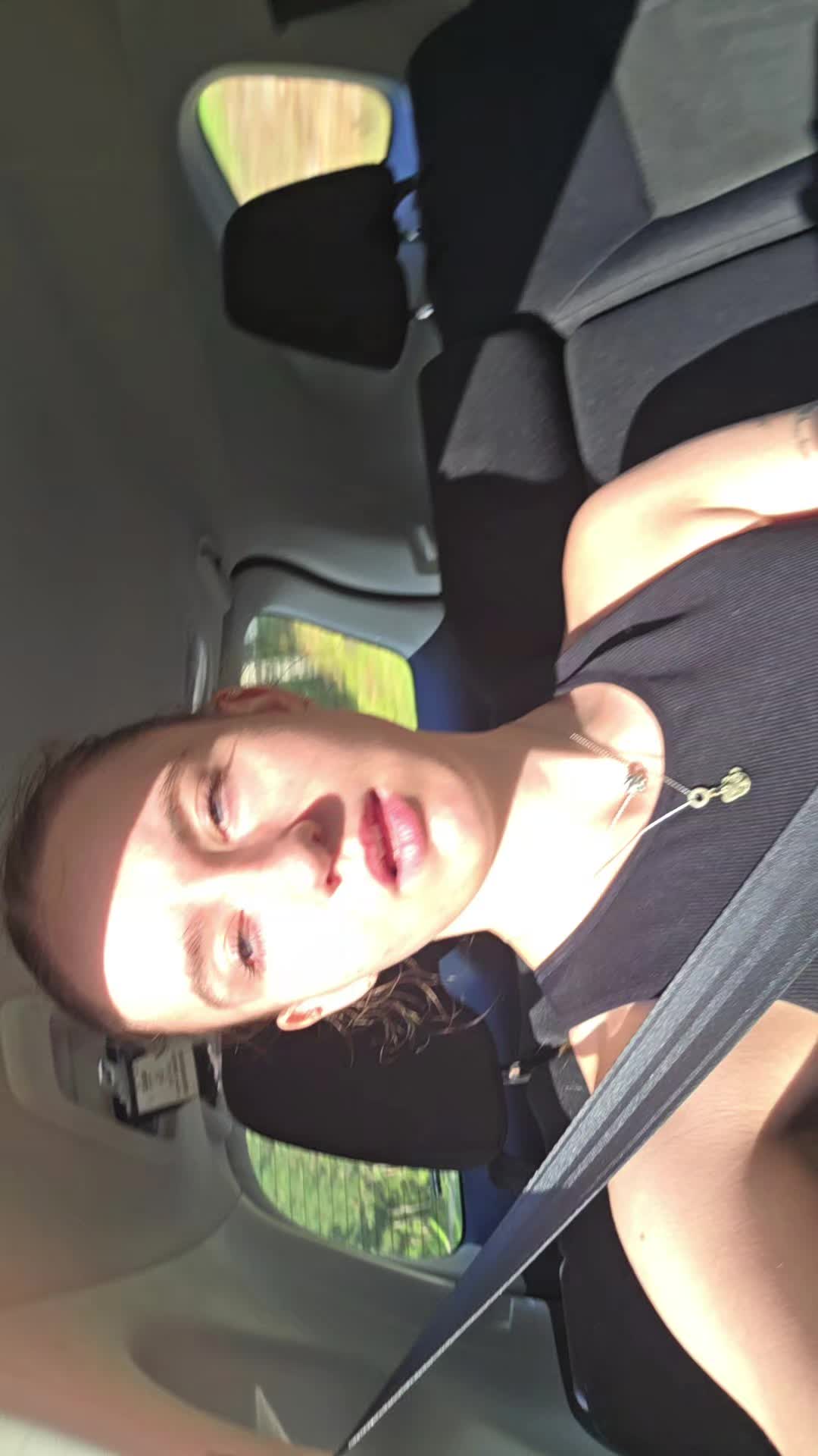 @Lar♡