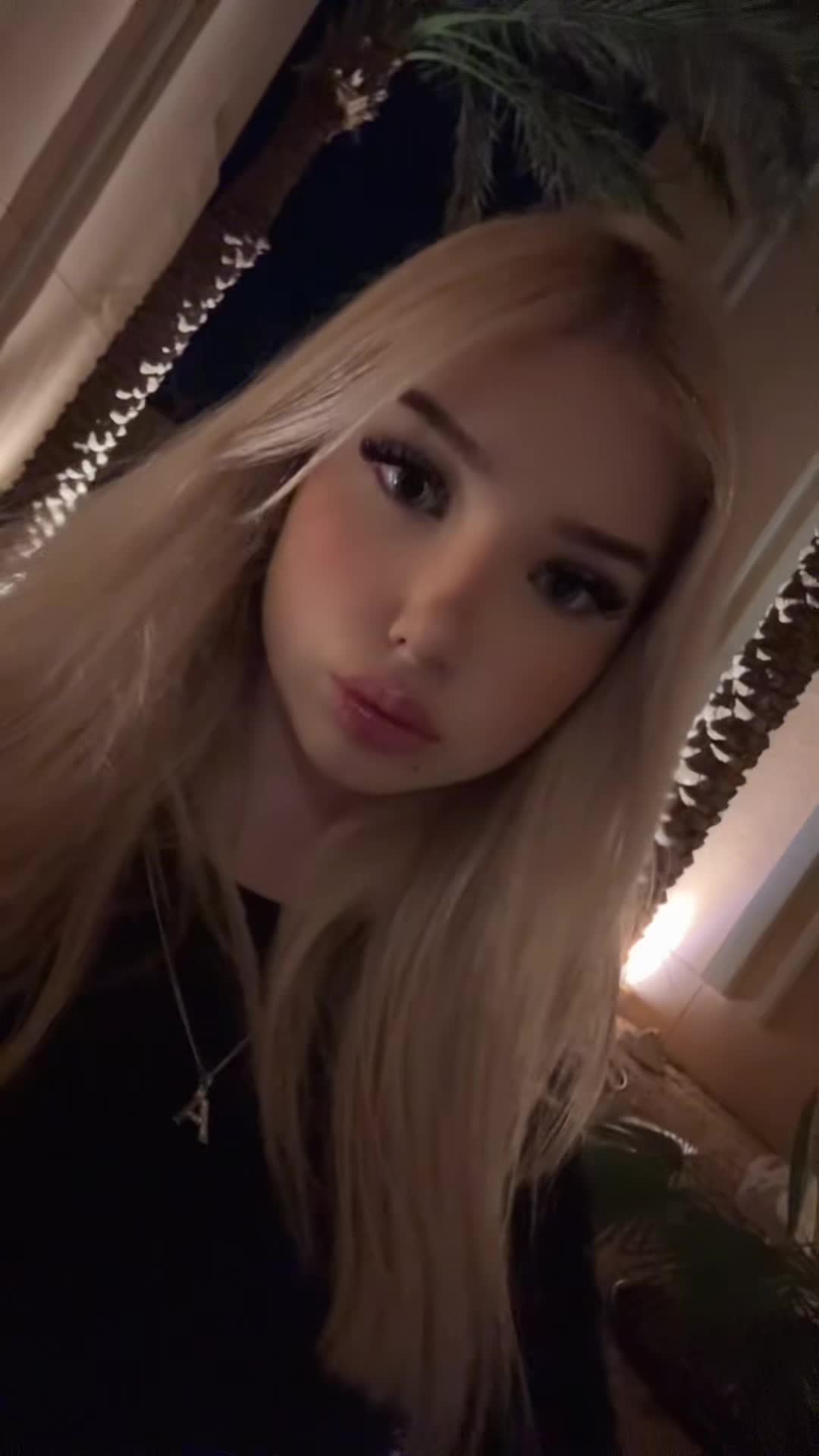 @анисья