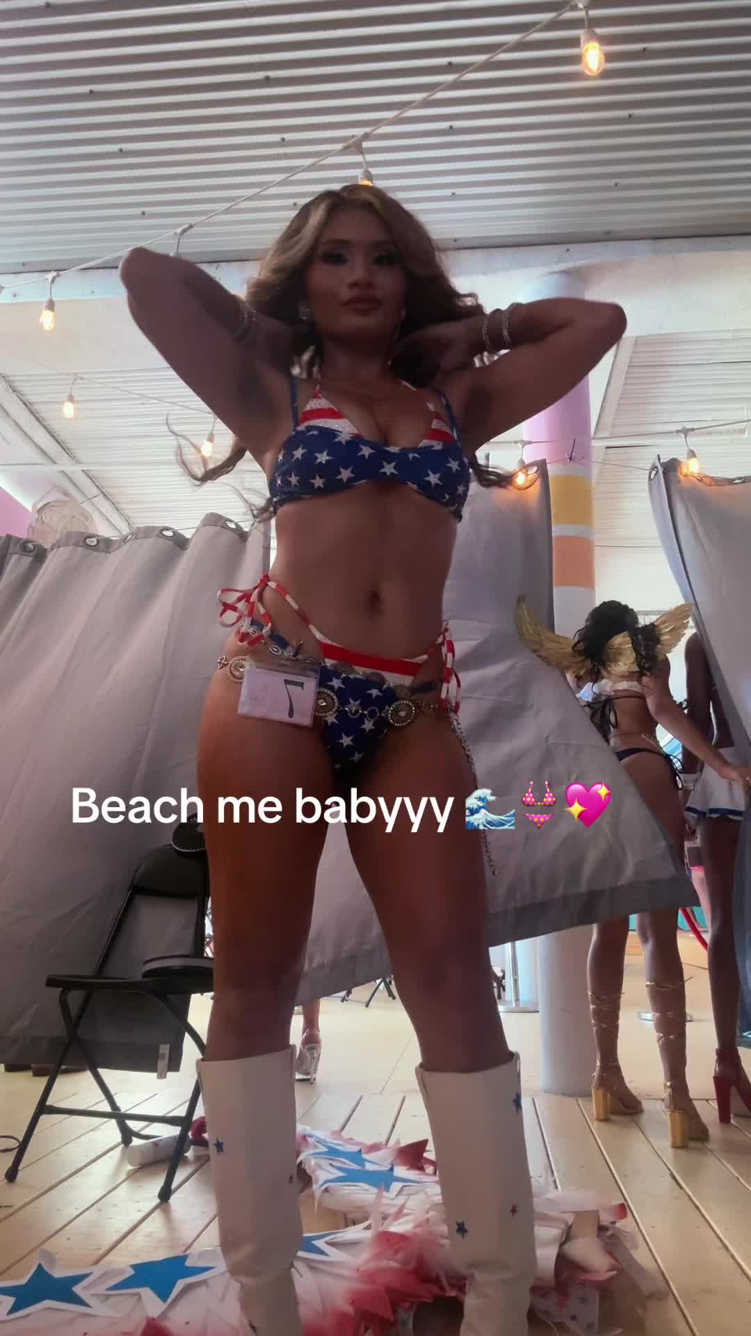 @thavynasarah