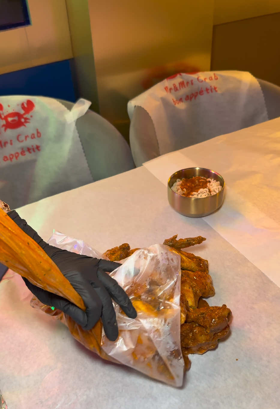 @Mr&Mrs Crab