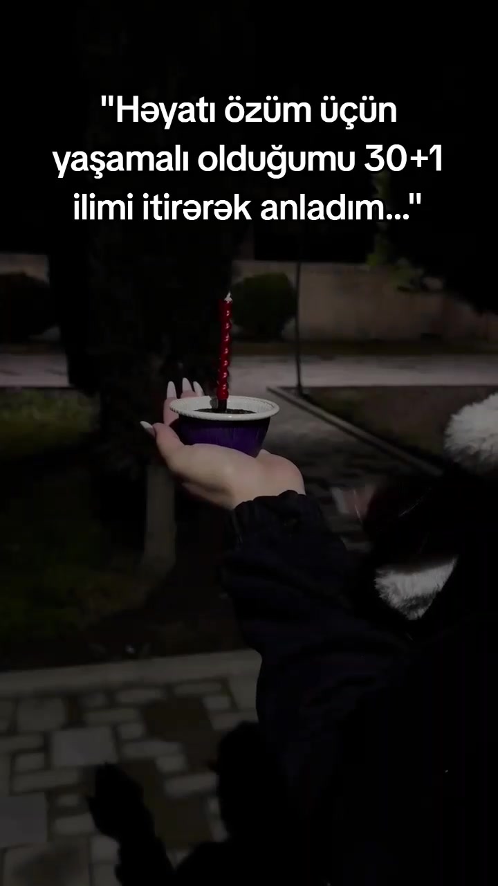 @𝑴.