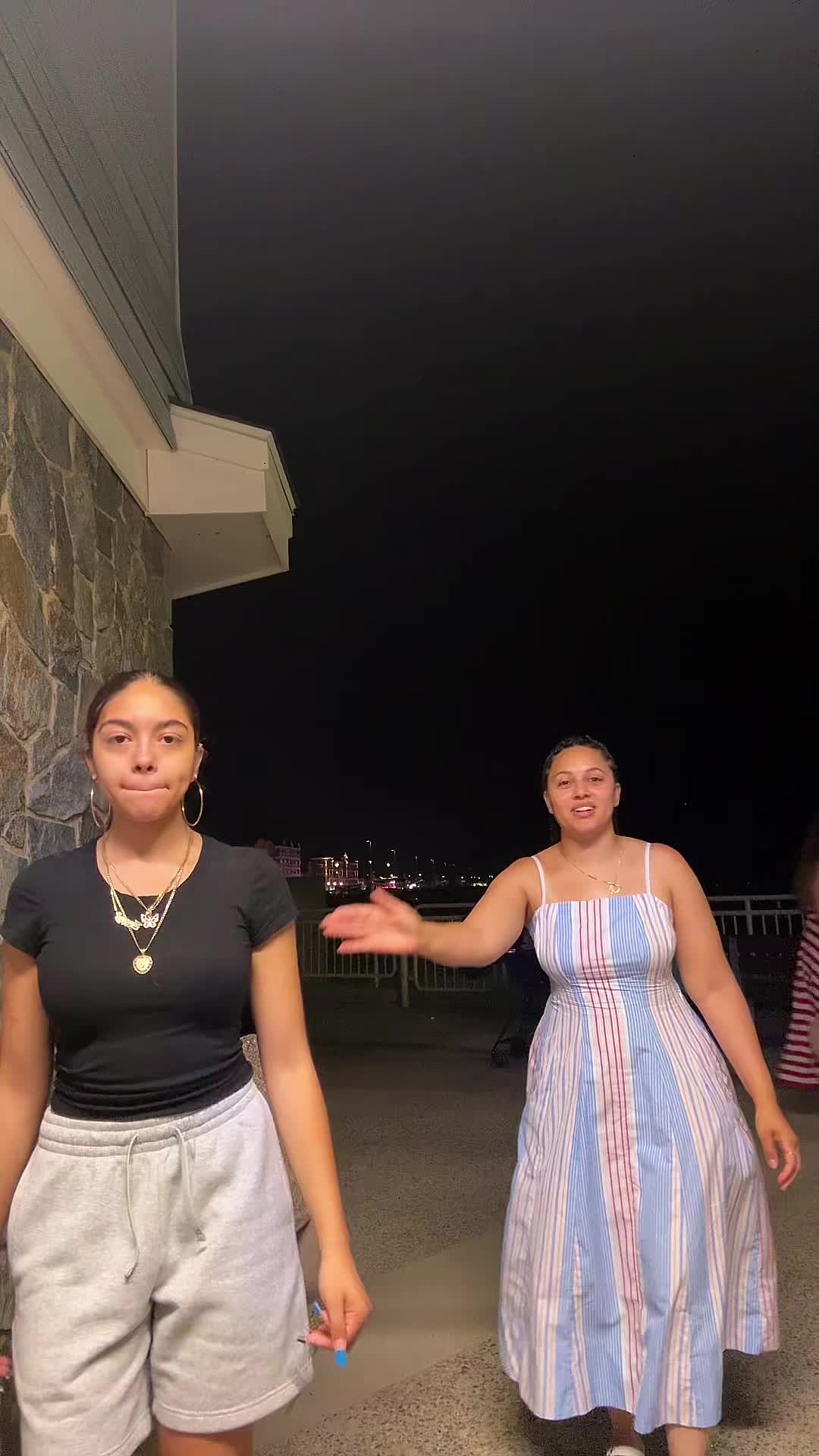 @hennyyy