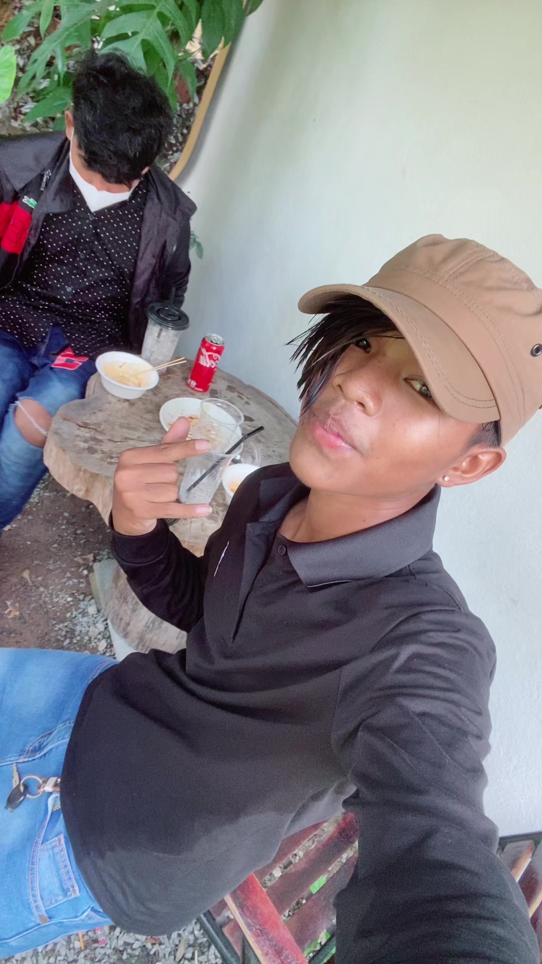 @🧸
