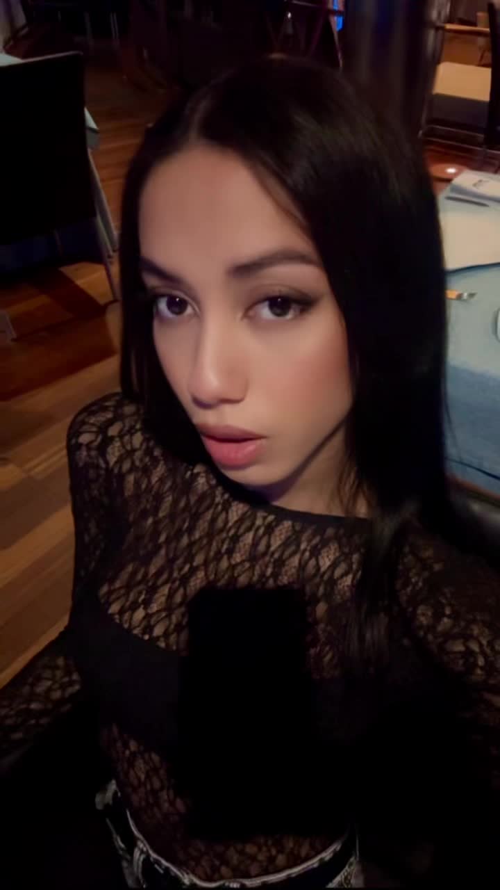 @🧚🏼&zwj;♂️