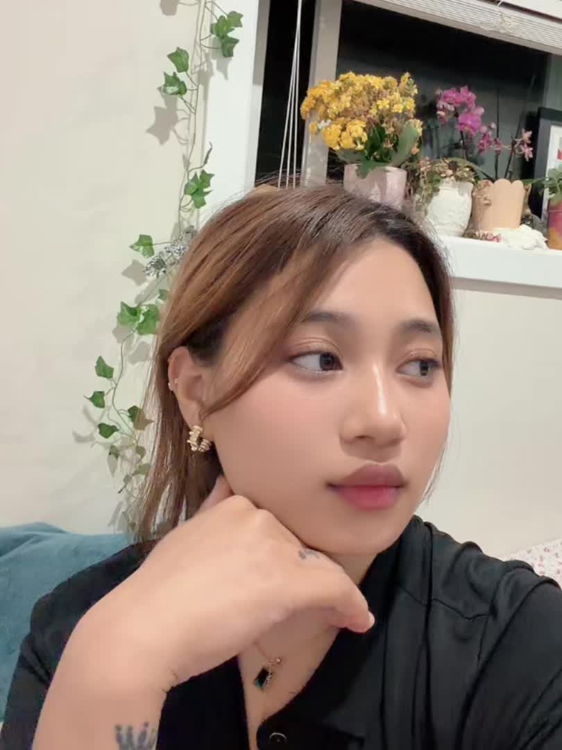 @Call me rose🌹
