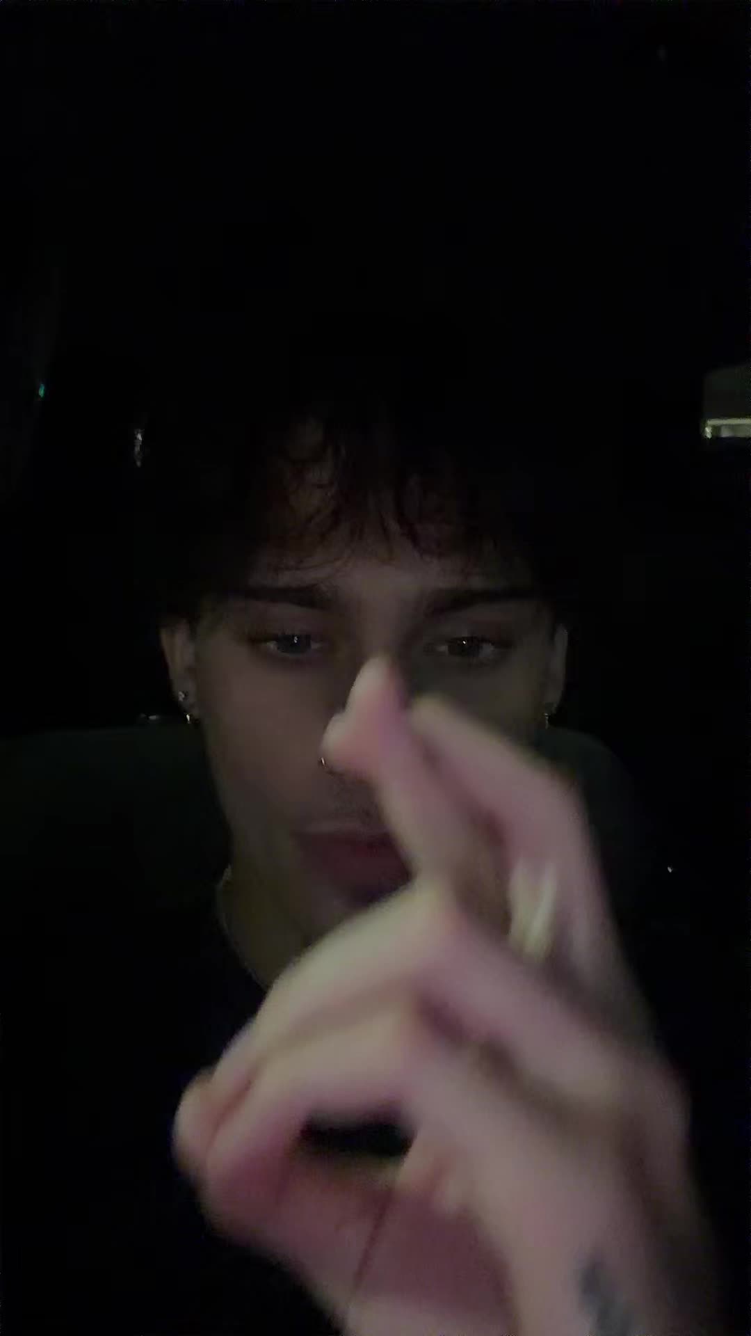 @AUS