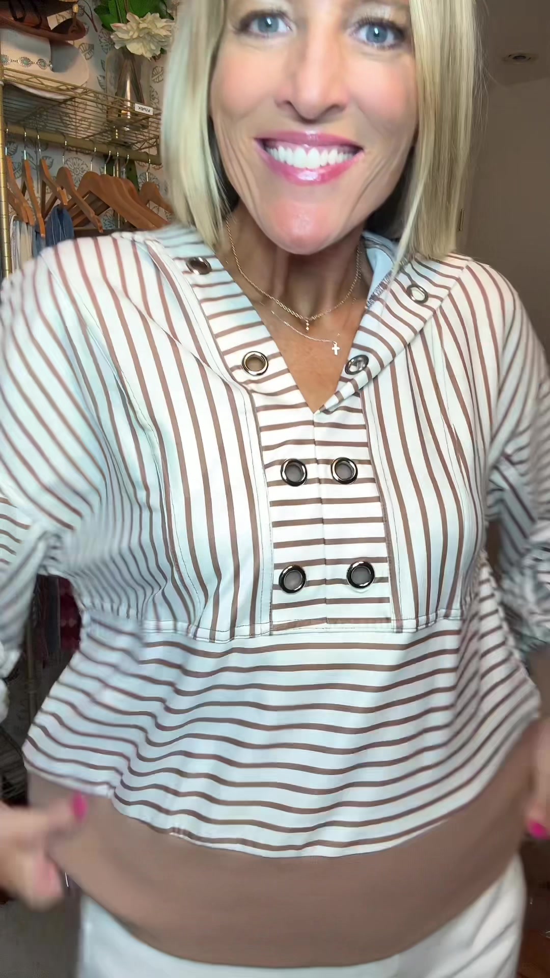 @Jaye Curtis 💚 50+ Style