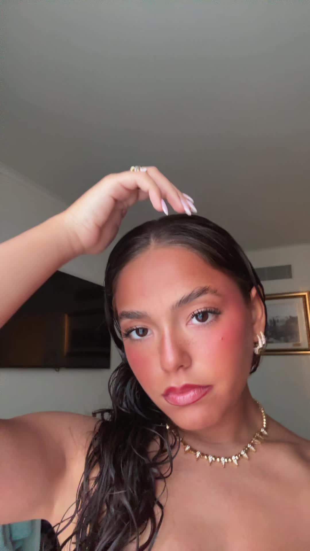 @shérone👩🏽❤️💋👩🏽