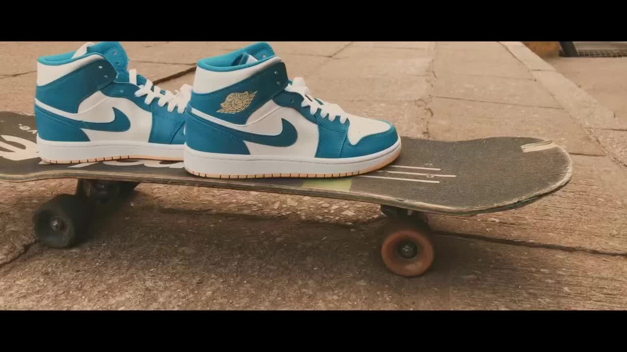 @skate_with_a.t.m