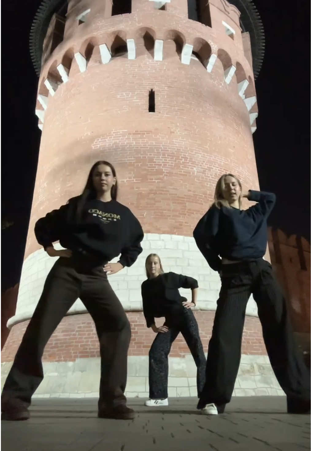 @гуксандра