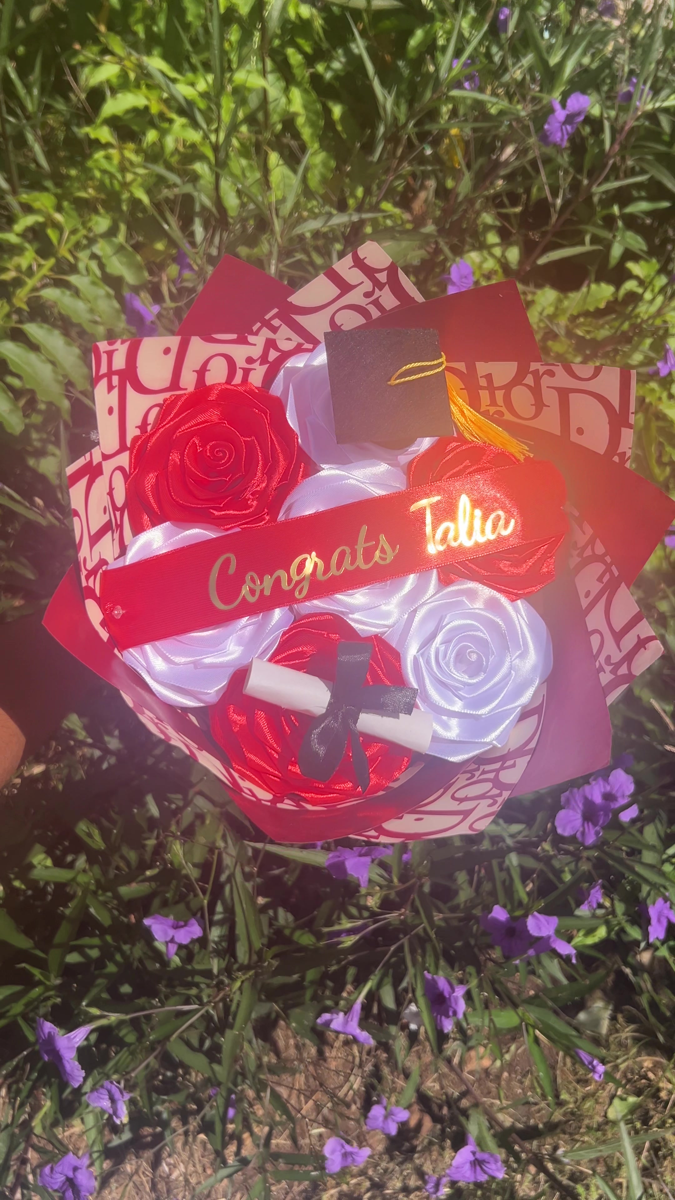 @Charles Bouquets🧑🏽&zwj;🦱💐