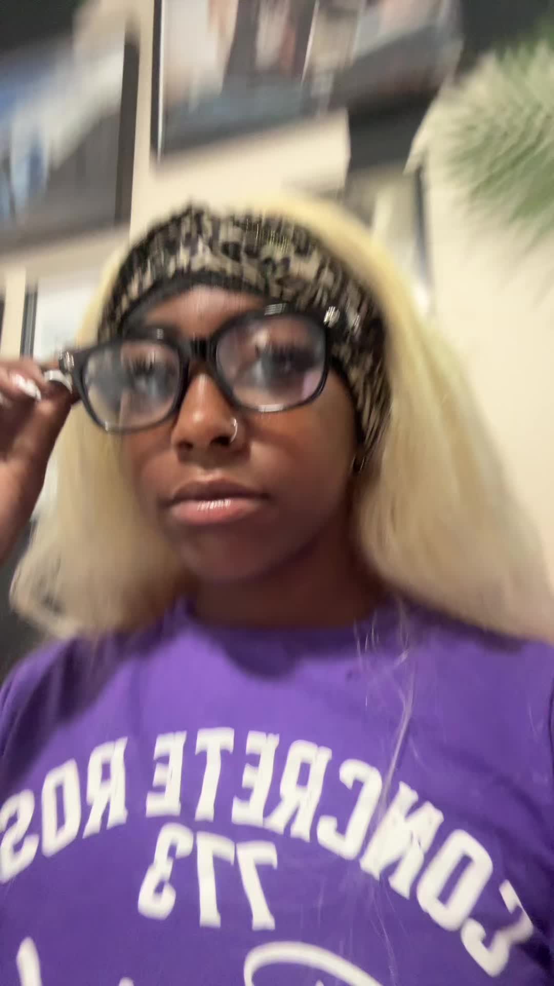 @Zarii