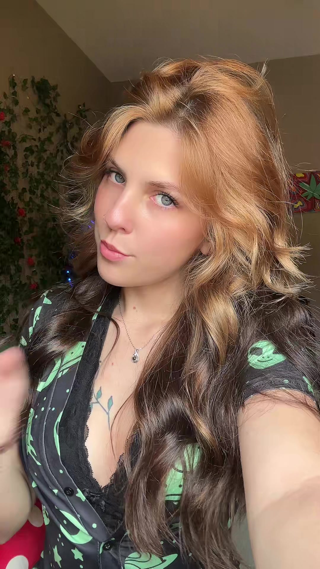@Çóűřț🍃🍄🖤