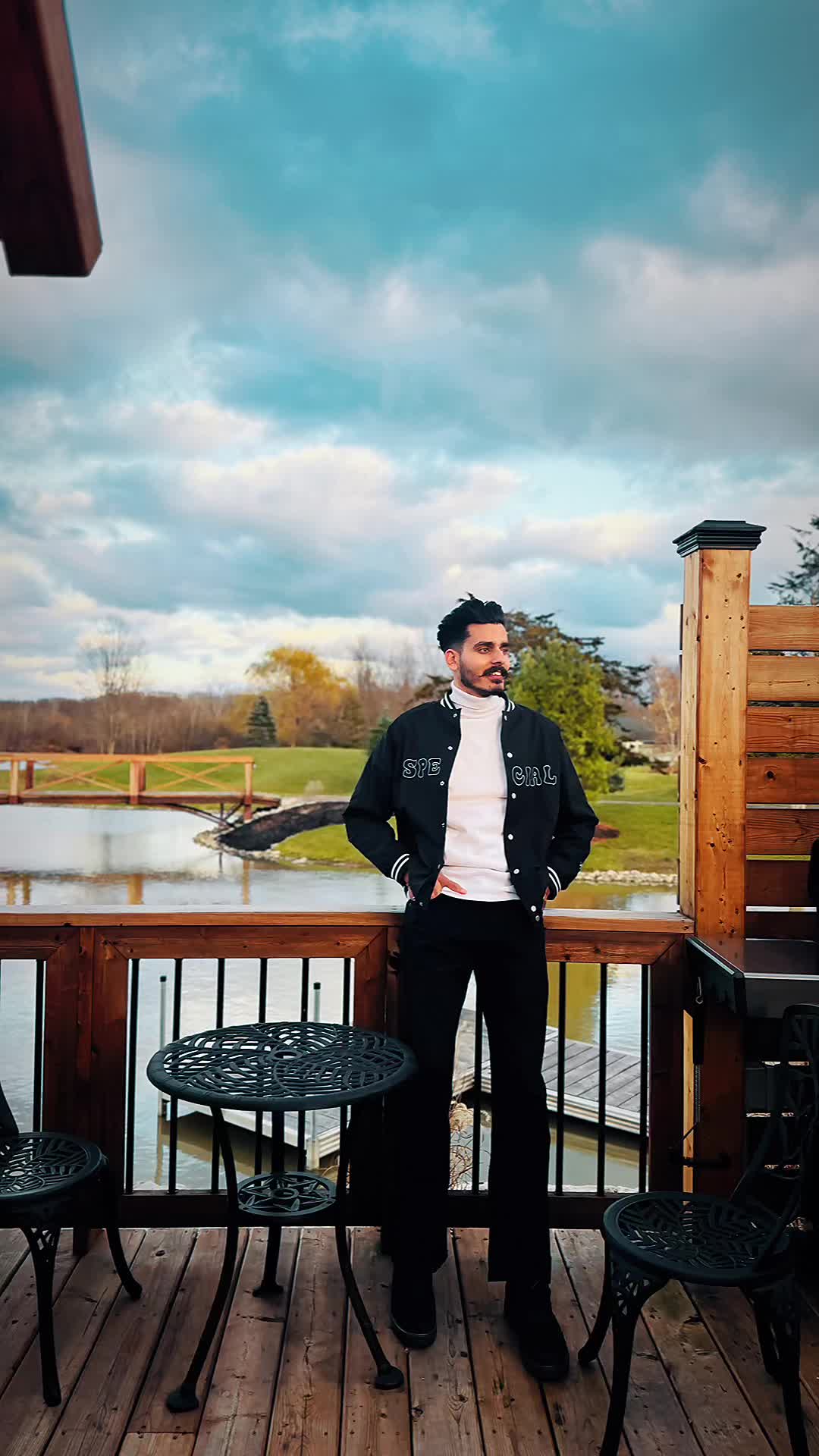 @UPJATTZ