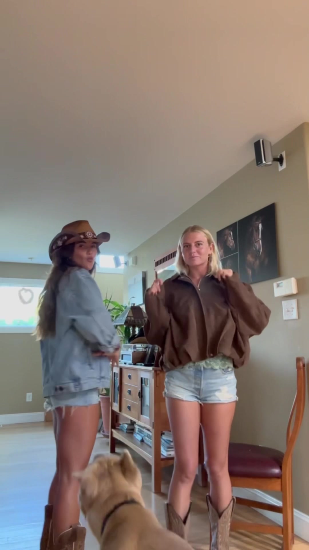 @ainsbuu