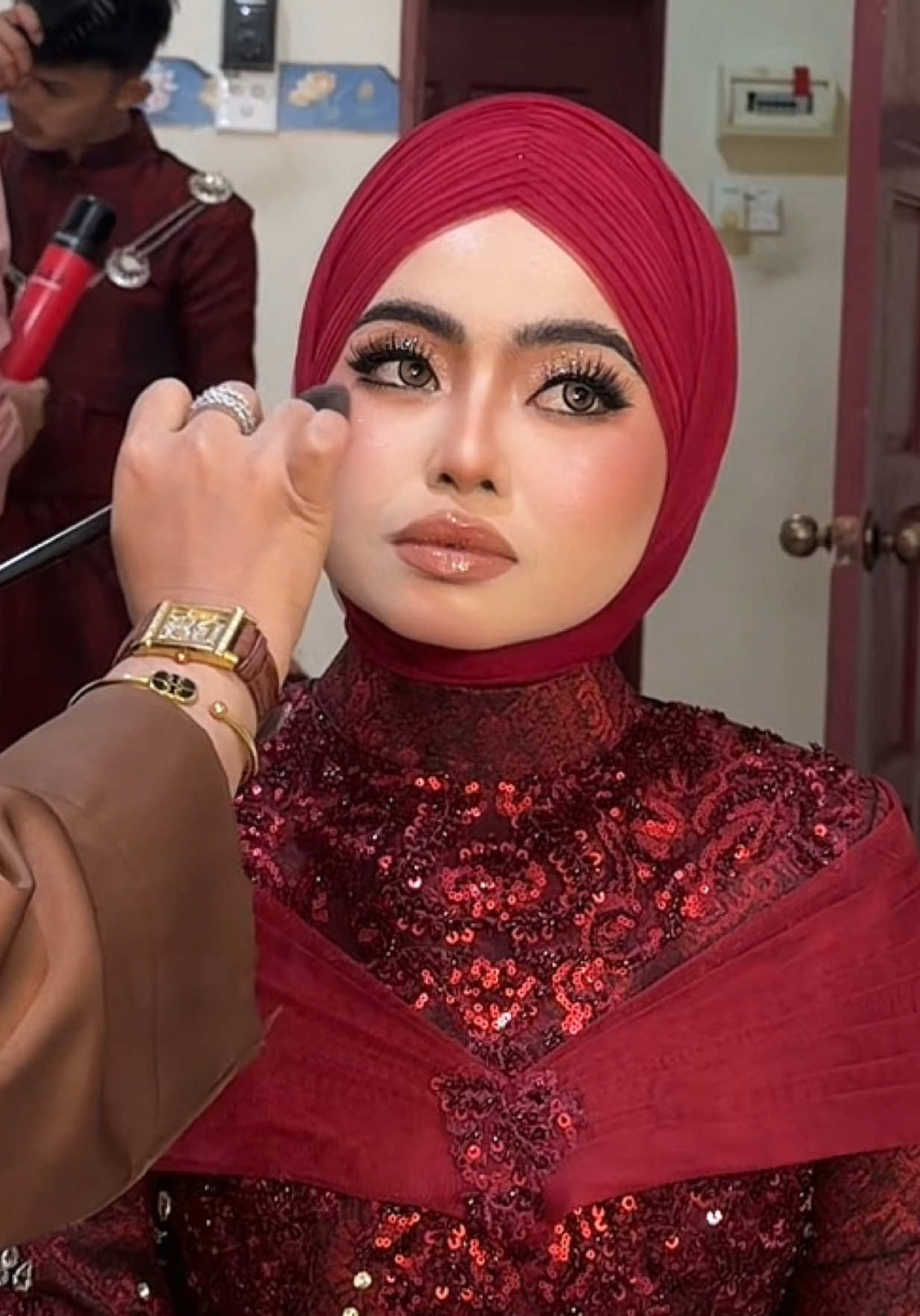 @Ekin MUA