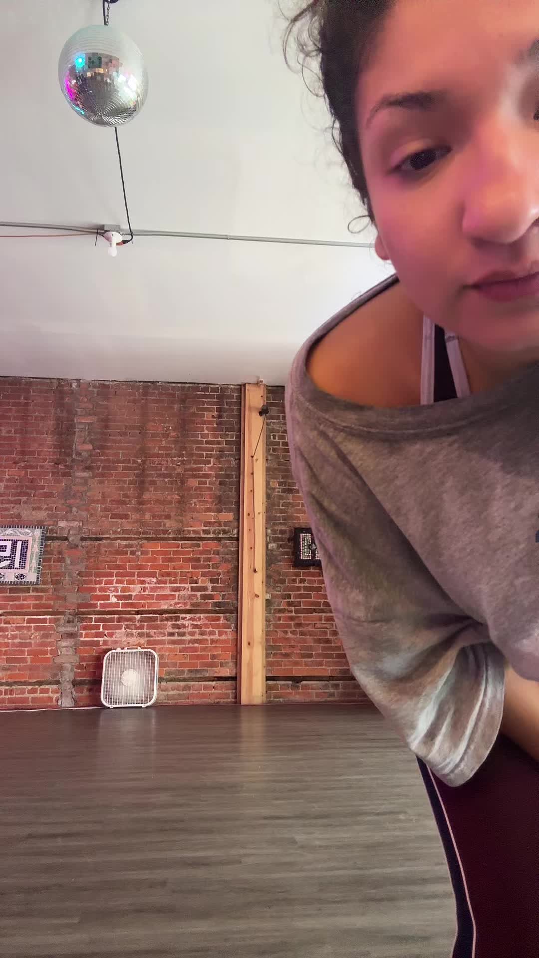 @Mercedezsz999