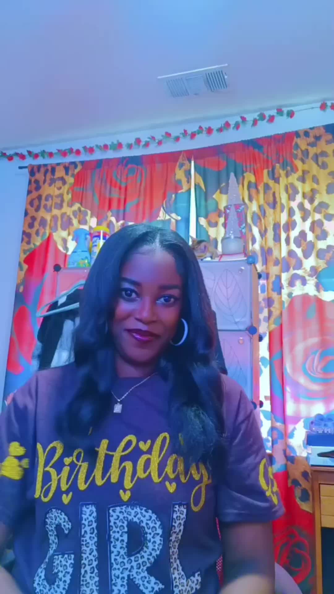@AntisocialButterfly🌹🍫