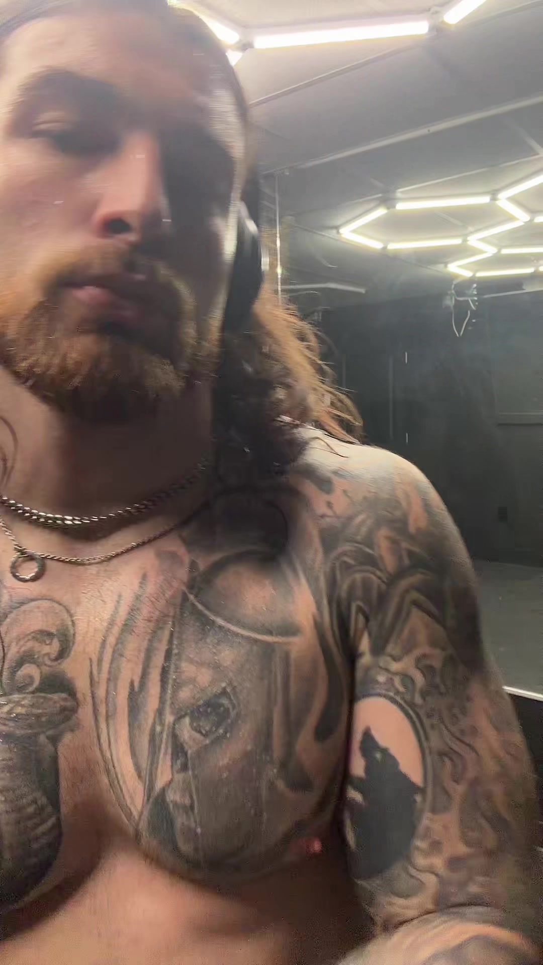 @ethanchris