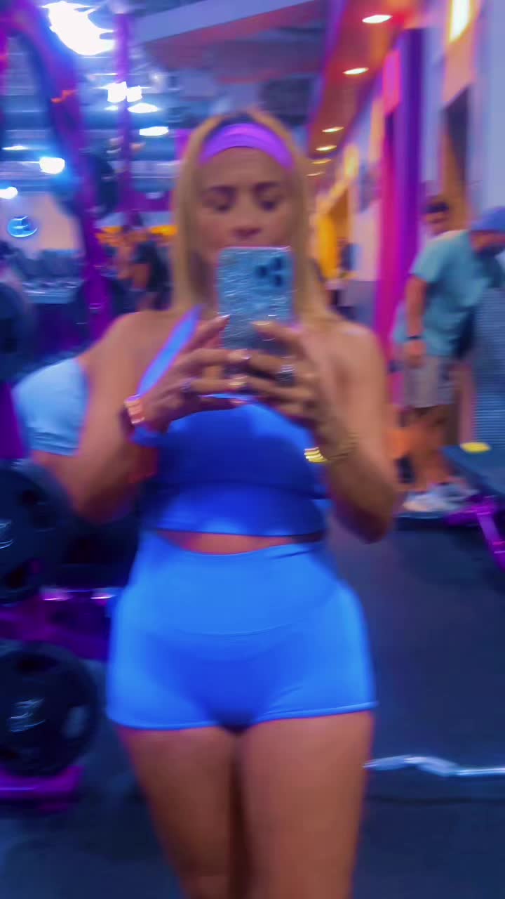 @Piedad  la  Diva