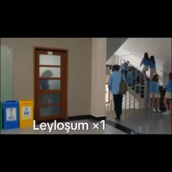 @karizmatik ayıcık. 🐻 😎