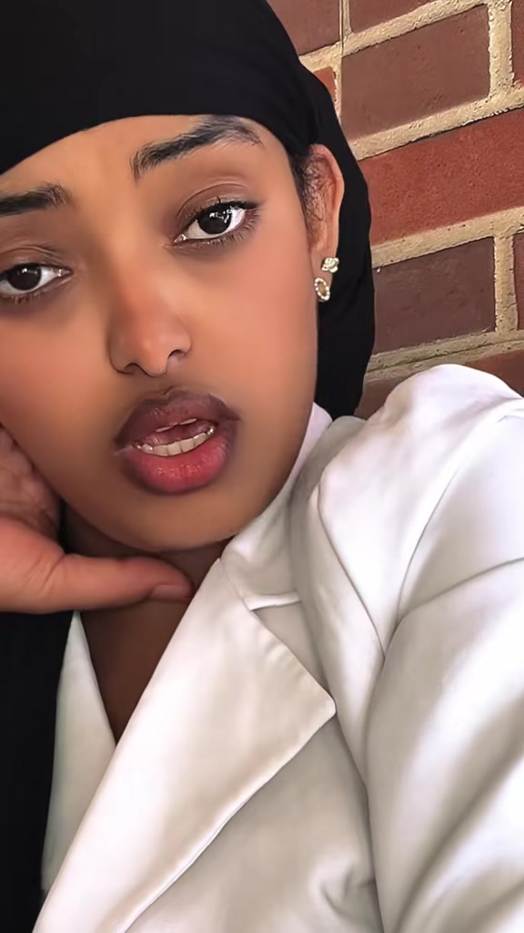 @Ruhi❤️🔥