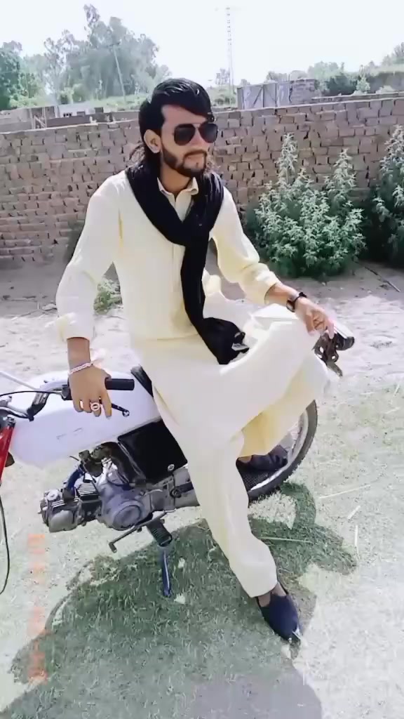 @Shaka urf waqarjani