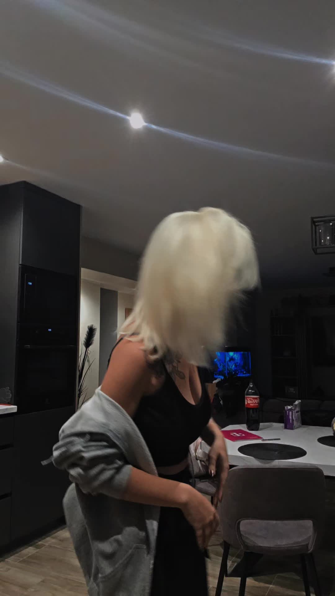 @nikolcia_0207