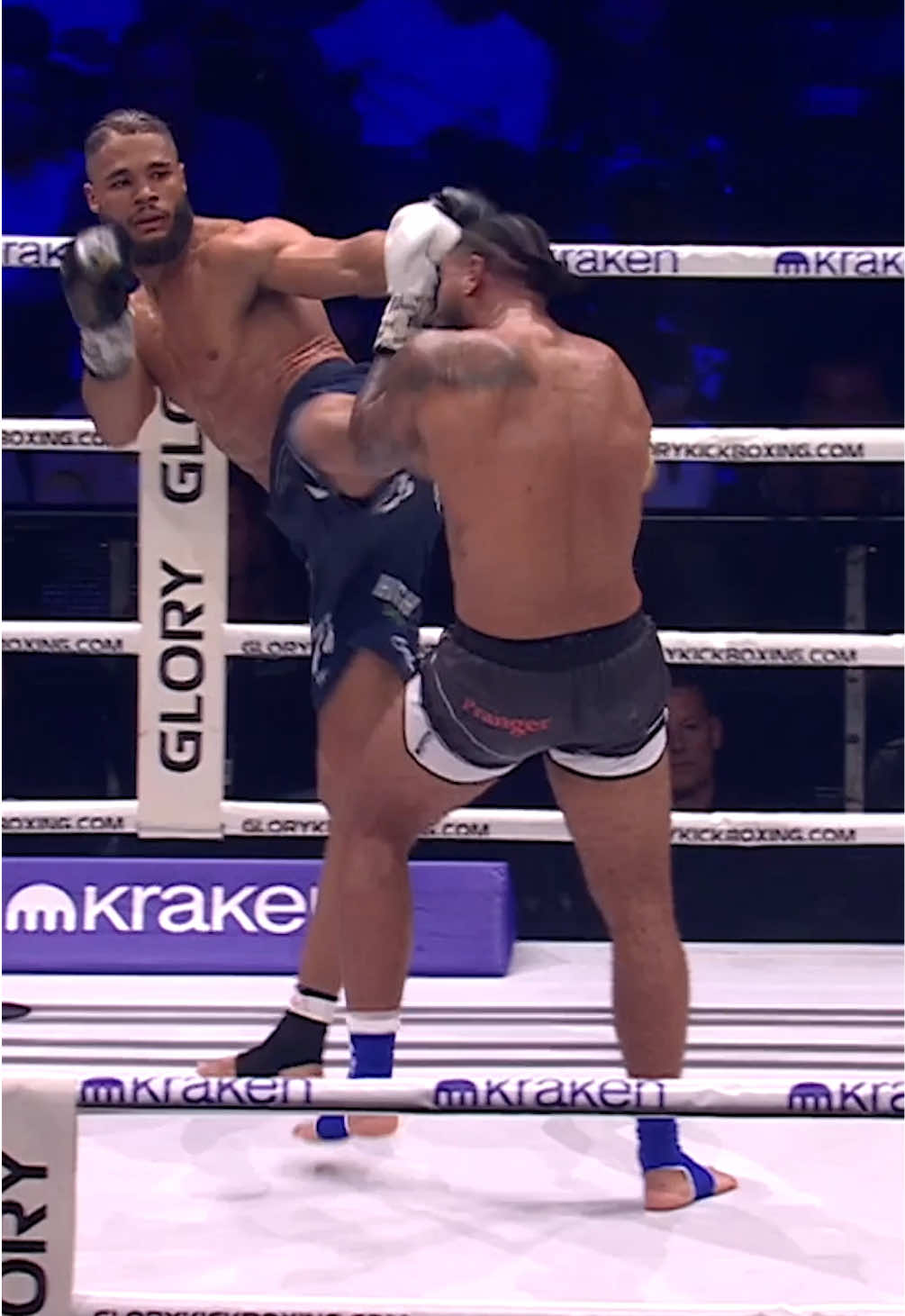 @GLORY KICKBOXING