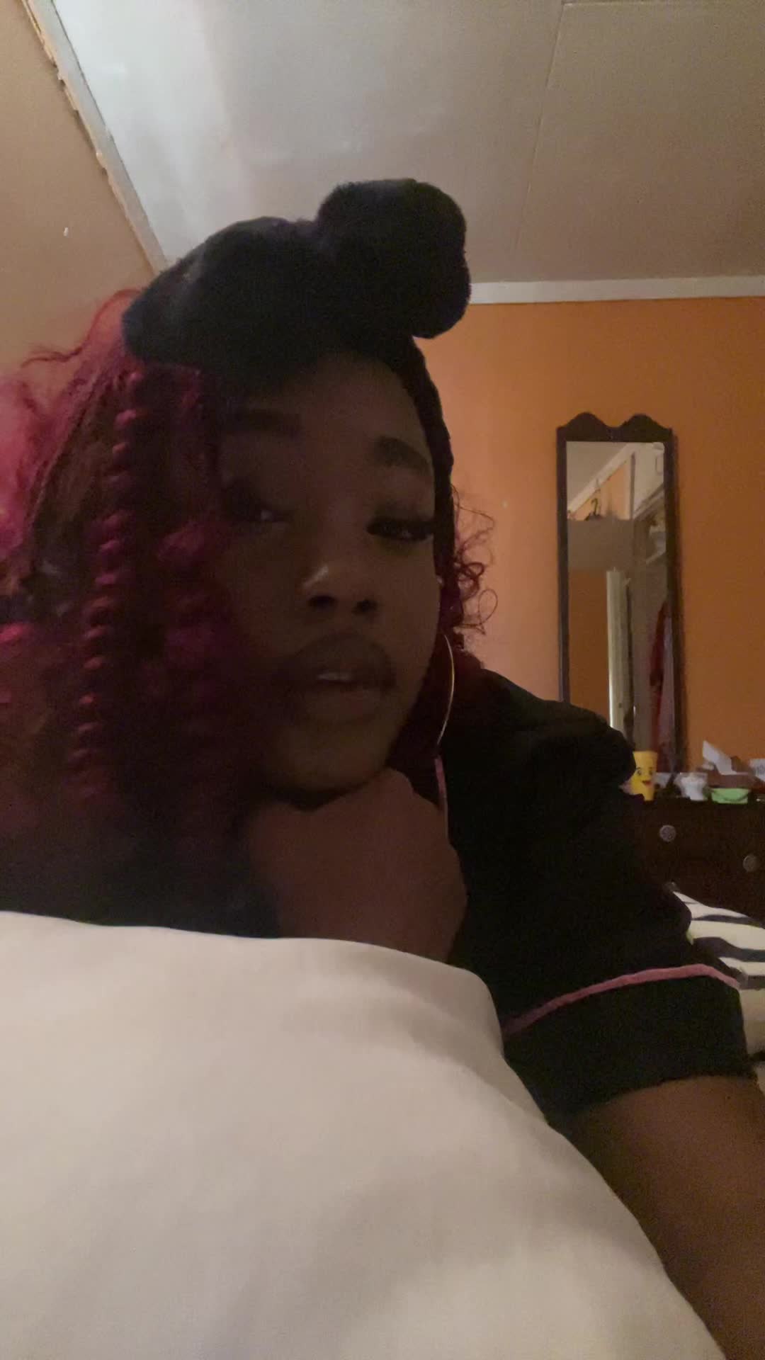 @𝔃𝔲𝔯𝔦